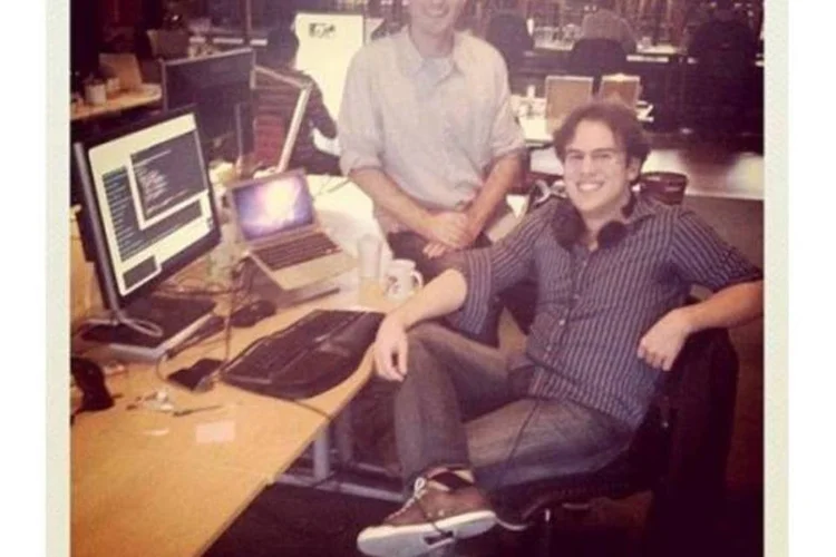 O brasileiro Mike Krieger (à dir.); Facebook teria desembolsado por US$ 1 bilhão pelo aplicativo (Robert Scoble/Flickr)
