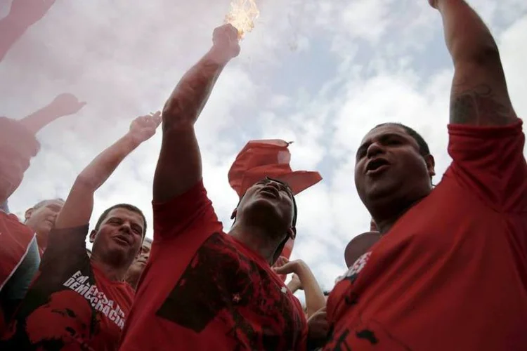 
	CUT: segundo a entidade, haver&aacute; vig&iacute;lia em todo o pa&iacute;s &ldquo;em defesa de Lula e contra o golpe&rdquo;
 (REUTERS/Nacho Doce)