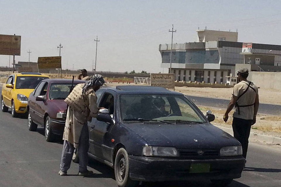 Obama autoriza bombardeios a jihadistas no norte do Iraque
