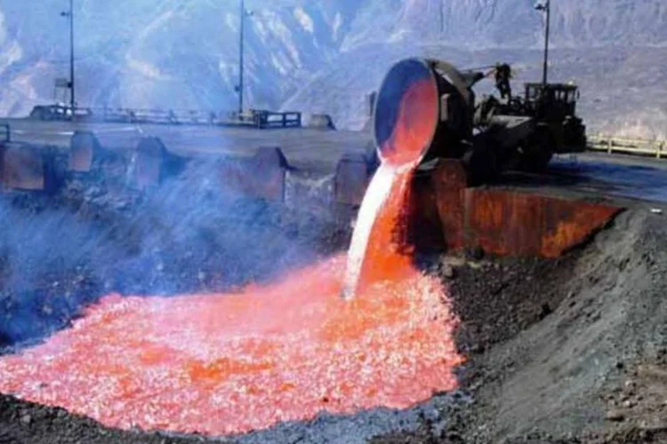 
	Cobre: no lado positivo, os estoques da commodity recuaram mais de 5%
 (Wikimedia Commons)