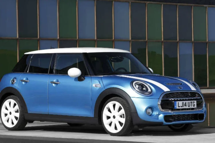 MINI Cooper: novo carro cinco portas no Salão do Automóvel (Divulgação)
