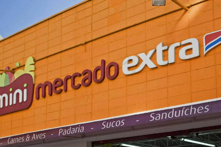 
	Extra: as vendas do Extra vem sofrendo queda uma vez que muitos migraram para o chamado &quot;atacarejo&quot; tentando reduzir gastos
 (Divulgação/Pão de Açúcar)
