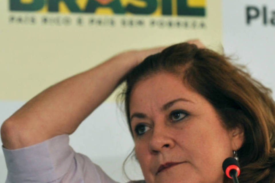 'Precisamos defender nossos empregos' diz Miriam Belchior