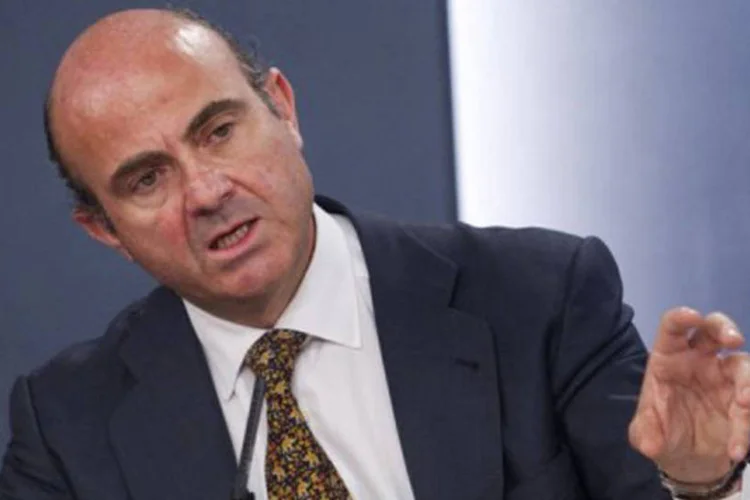 Luis de Guindos: o ministro da economia afirmou ainda que a Espanha "já está trabalhando" com a Finlândia em um acordo bilateral (©AFP / Jaime Reina)
