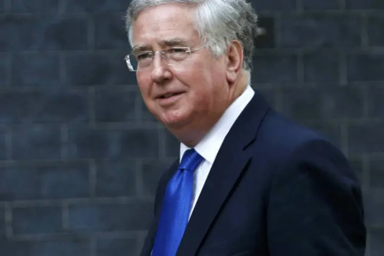 
	Michael Fallon: &quot;Aprovei ontem uma s&eacute;rie de ataques nos campos de petr&oacute;leo Omar... os Tornados tiveram sucesso no ataque contra estes alvos&quot;
 (Suzanne Plunkett/Reuters)