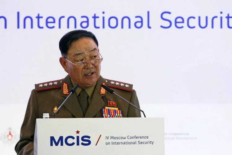 O então ministro norte-coreano da Defesa, Hyon Yong-Chol (Sergei Karpukhin/Reuters)