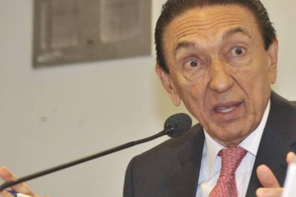 Lobão diz que Dilma o quer de volta ao Senado
