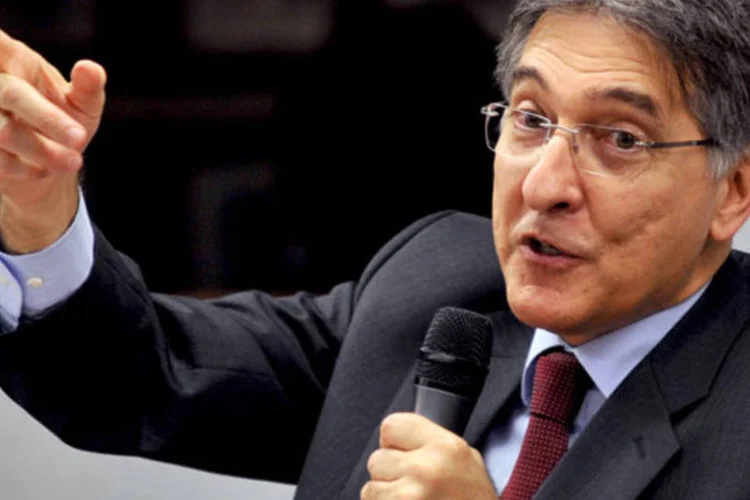 Fernando Pimentel: governador de Minas é acusado de receber doações ocultas e pagamentos de vantagens indevidas (Antônio Cruz/ABr/Agência Brasil)
