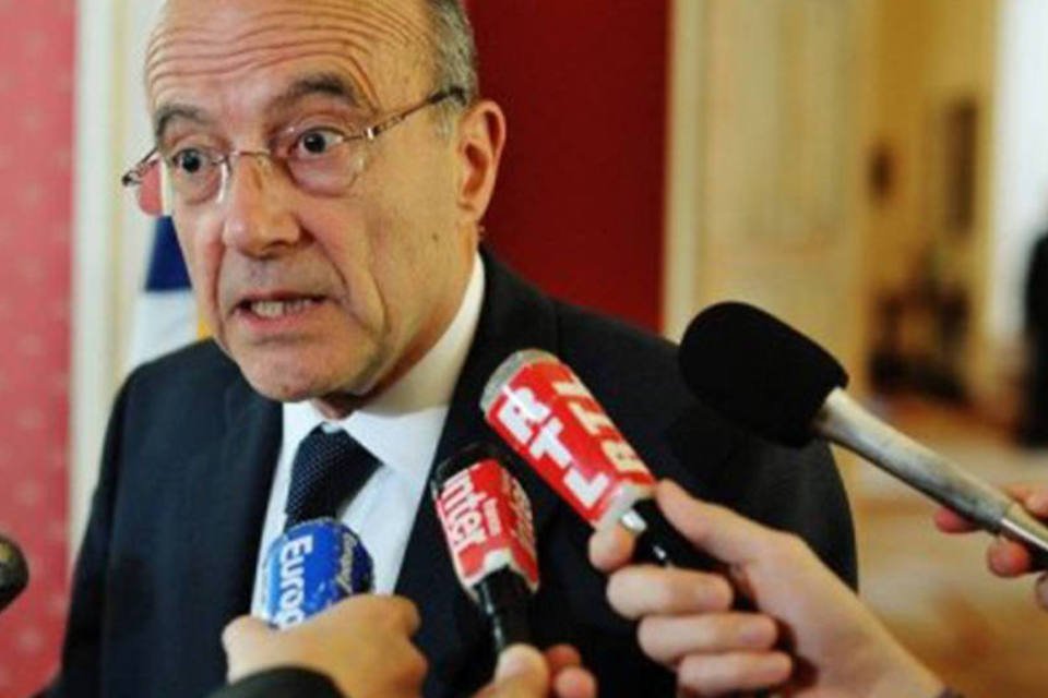 Juppé descarta concorrer à eleição da França e cita país "doente"