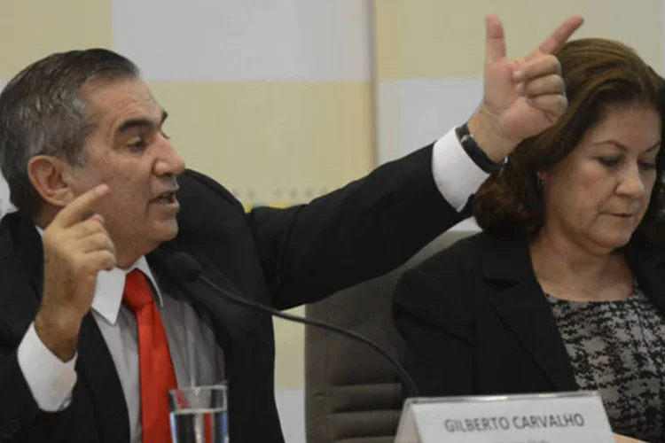 
	Ministro Gilberto Carvalho: &quot;na hist&oacute;ria brasileira, quem tentar politizar uma manifesta&ccedil;&atilde;o na Copa vai quebrar a cara, porque o povo sabe distinguir as coisas&quot;, disse
 (Antonio Cruz/Agência Brasil)