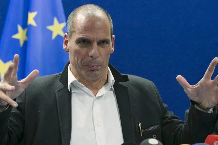 
	O ministro das Finan&ccedil;as, Yanis Varoufakis: as muitas entrevistas e coment&aacute;rios conflitantes de Varoufakis confundiram e causaram indigna&ccedil;&atilde;o aos credores
 (Yves Herman/Reuters)