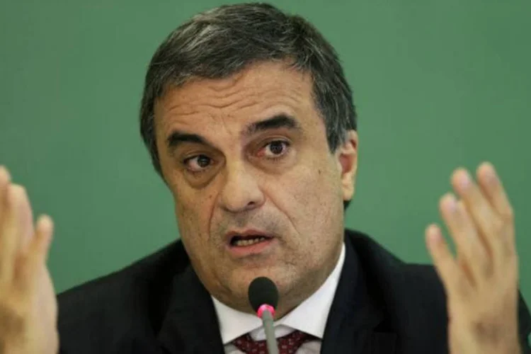 
	Ministro da Justi&ccedil;a, Jos&eacute; Eduardo Cardozo: &ldquo;tudo aquilo que pode ser feito pela diretoria tem sido feito para que as investiga&ccedil;&otilde;es cheguem a bom termo&quot;
 (Ueslei Marcelino/Reuters)