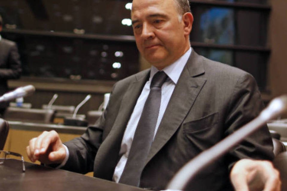 Ministro da França reduz previsão de crescimento