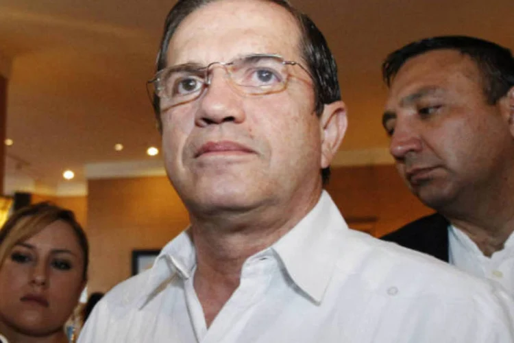 
	Ricardo Pati&ntilde;o: &ldquo;O homem que tentou dar transpar&ecirc;ncia aos fatos que afetam a todos &eacute; perseguido por aqueles que deviam dar explica&ccedil;&otilde;es aos governos e aos cidad&atilde;os&rdquo;, disse o chanceler
 ( REUTERS/Kham)