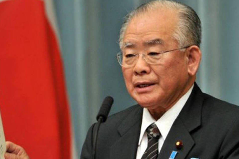 Polícia investiga possível suicídio de ministro japonês