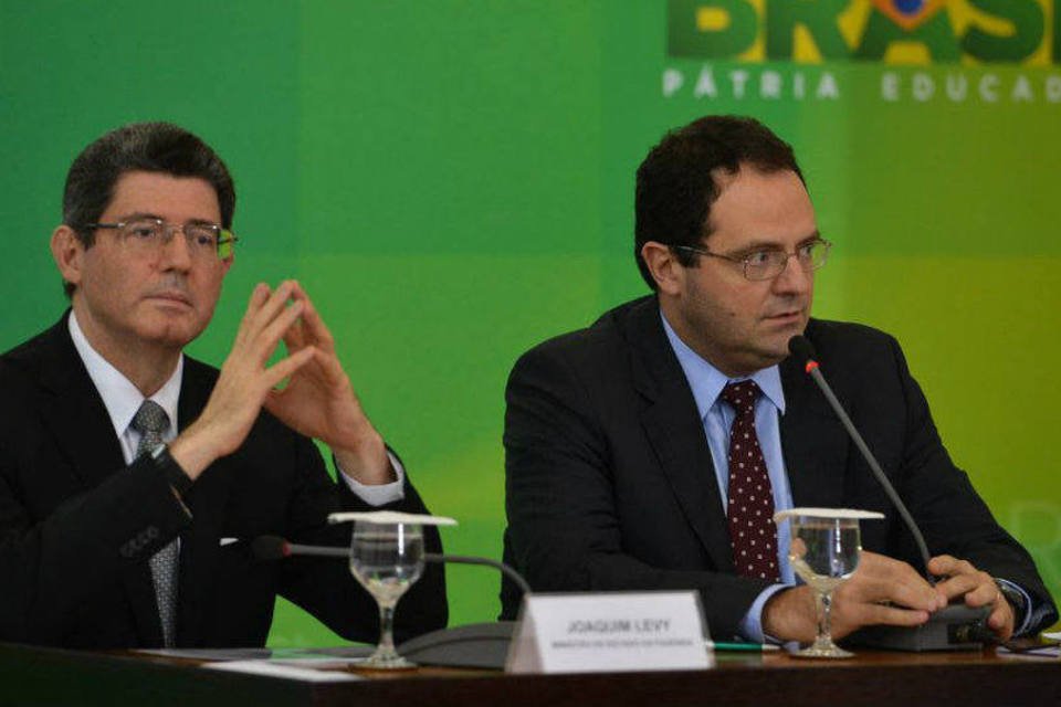 
	 Sai Levy, entra Barbosa: o terceiro ministro da Fazenda de Dilma
 (Valter Campanato/ABr)