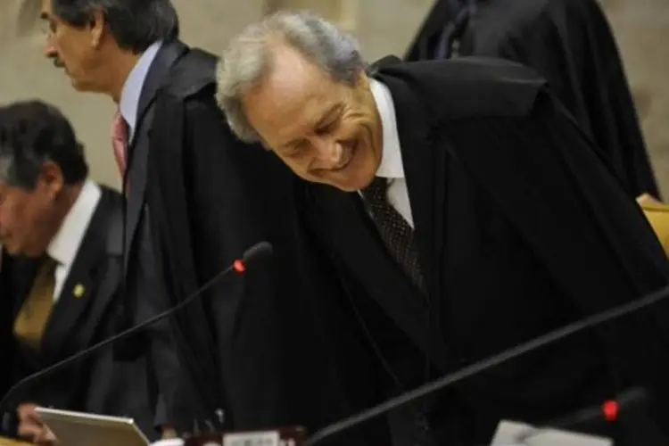 Os ministros do Supremo Tribunal Federal (STF), Marco Aurélio Mello, Cezar Peluso e Ricardo Lewandowski (Fabio Rodrigues Pozzebom/Agência Brasil)