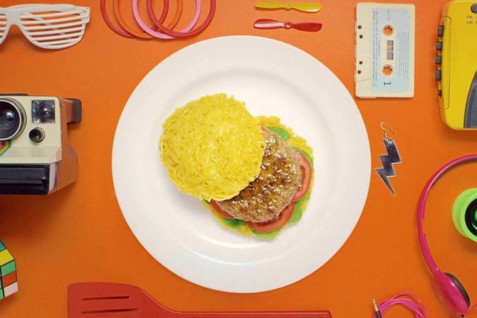 Nissin lança campanha em celebração dos 50 anos de miojo