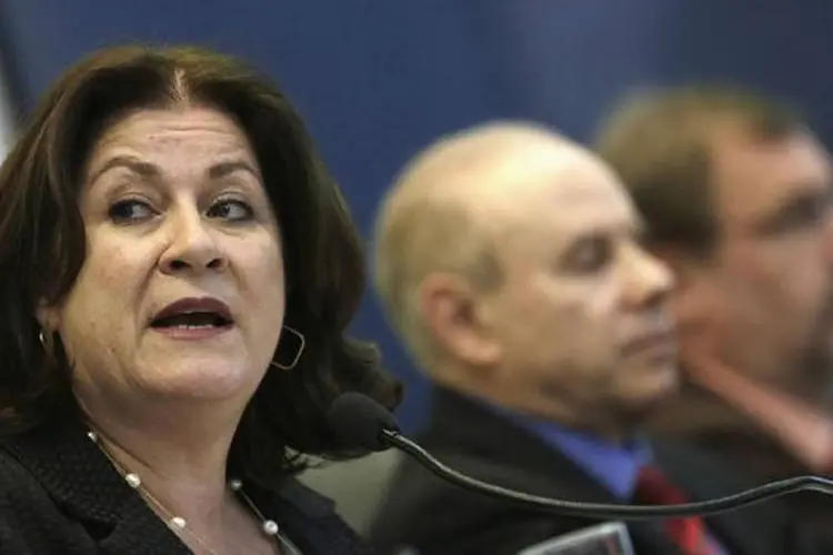 
	Miriam Belchior: ministra disse que o governo mant&eacute;m a determina&ccedil;&atilde;o de fazer um super&aacute;vit prim&aacute;rio neste ano
 (Ueslei Marcelino/Reuters)