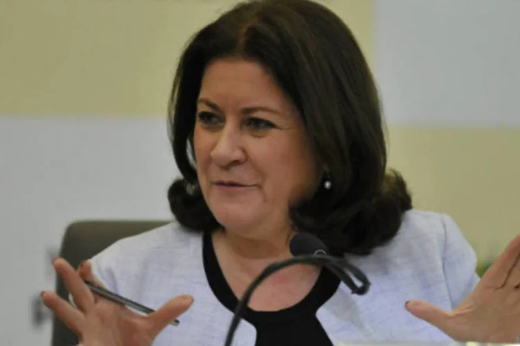 
	Miriam Belchior: estava prevista a participa&ccedil;&atilde;o da ministra num encontro com o ministro das Cidades, Aguinaldo Ribeiro, e com membros do Conselho das Cidades
 (A ministra do Planejamento, Miriam Belchior,)