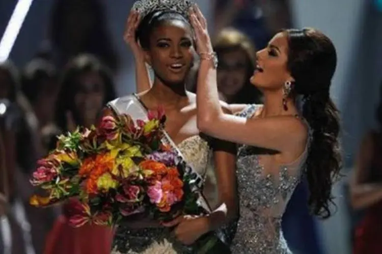 Leila Lopes, de Angola, é a nova Miss Universo 2011 (Yasuyoshi Chiba/AFP)