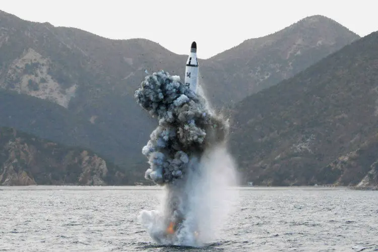 
	Teste de m&iacute;ssil na Coreia do Norte: no &uacute;ltimo teste, m&iacute;sseis alcan&ccedil;aram zona de defesa do Jap&atilde;o
 (KCNA via Reuters)