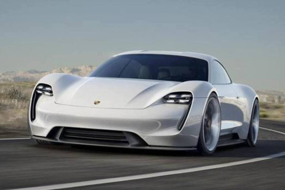 Conheça o surpreendente Porsche Mission E em 7 fotos