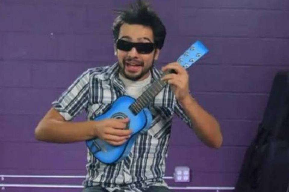 Mistery Guitar Man protagoniza ação da Vivo