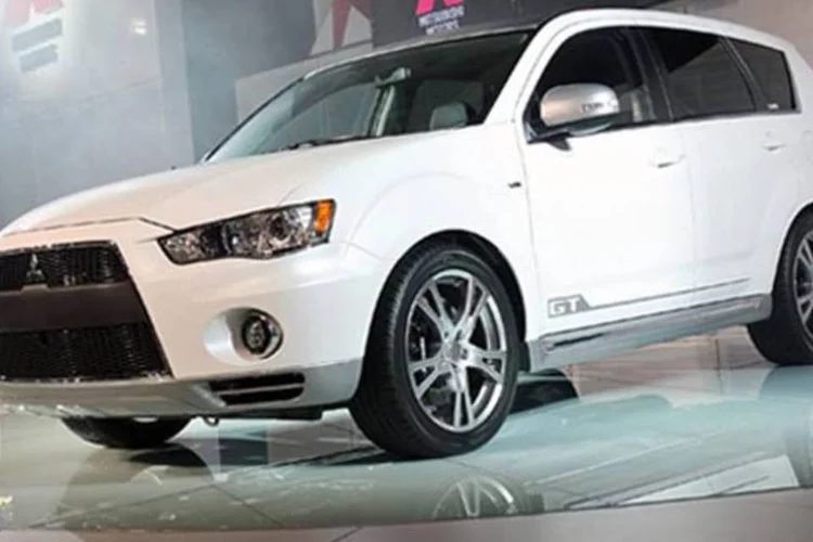 O Mitsubishi Outlander amargou o última lugar, com níveis altos de bromo e cromo no interior (Getty Images)