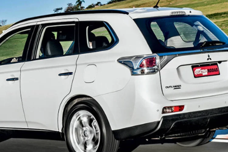 
	Mitsubishi Outlander: montadora tamb&eacute;m disse que elevou sua proje&ccedil;&atilde;o de lucro l&iacute;quido para o exerc&iacute;cio encerrado em mar&ccedil;o de 2014 em 23 por cento, a 100 bilh&otilde;es de ienes
 (Marco de Bari)
