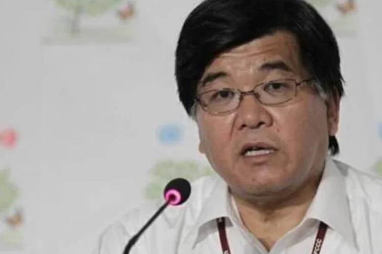 Mitsuo Sakaba, embaixador na ONU em assuntos de mudança climática, durante coletiva de imprensa em Cancún.  (Henry Romero / Reuters)