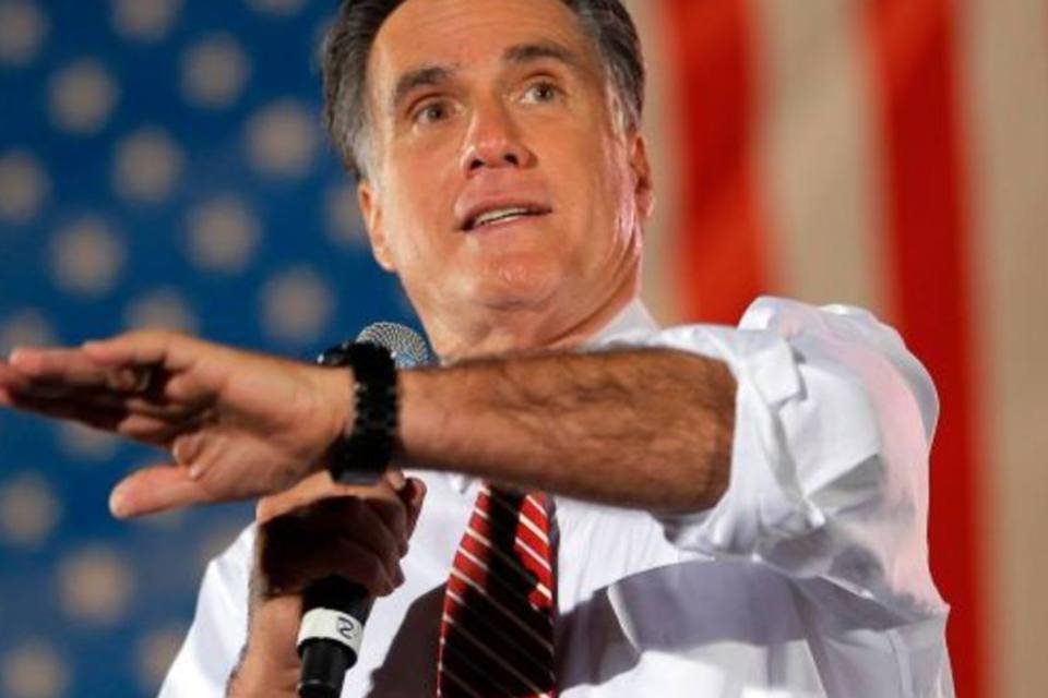 Romney diz que armaria oposição síria se fosse presidente