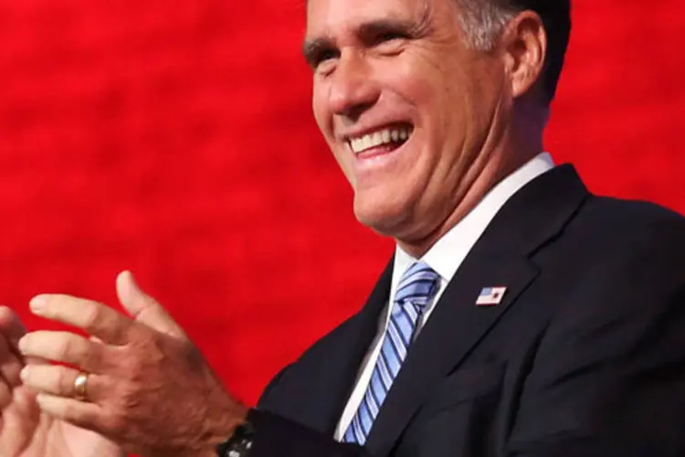 
	Segundo a equipe de Romney, o candidato doou no ano passado quase 30% de sua renda, o que equivale a cerca de US$ 4 milh&otilde;es, e apresentou dedu&ccedil;&otilde;es fiscais no valor de US$ 2,25 milh&otilde;es
 (Getty Images)