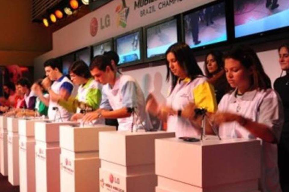 Campeonato de digitação de SMS dará até R$ 10 mil