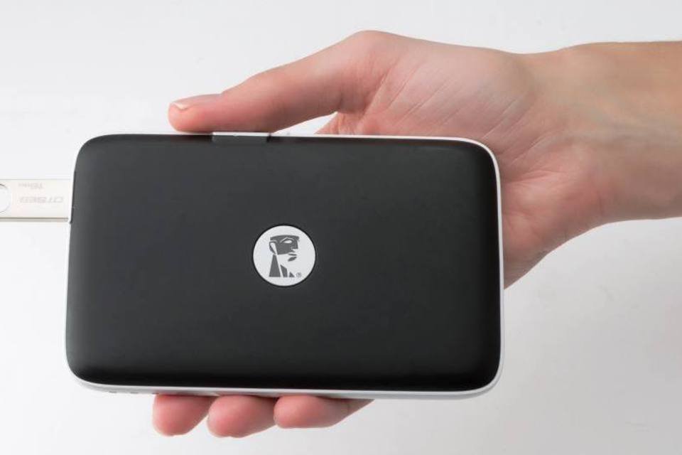 MobileLite Wireless G2 é bateria portátil que vira roteador