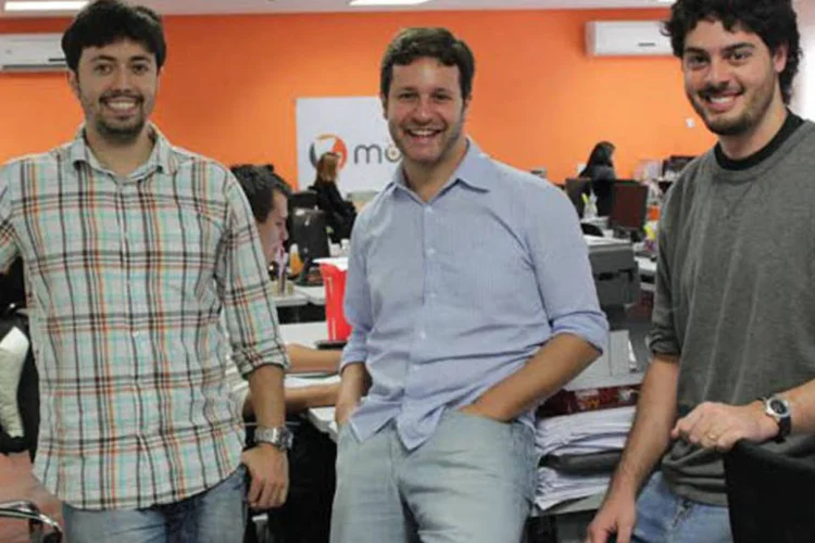 Marcelo Marques, Mario Fernandes e Victor Noda, da Mobly (Divulgação)