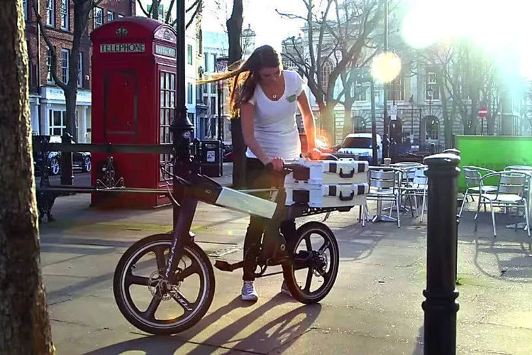
	MoDe Pro: bicicleta el&eacute;trica inteligente da Ford alcan&ccedil;a velocidades de at&eacute; 25 quil&ocirc;metros por hora
 (Ford Europe/YouTube)