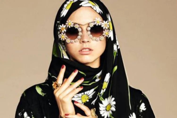 
	Dolce &amp; Gabanna: a empresa foi a primeira no ocidente que decidiu investir, neste ano, no lucrativo mercado mu&ccedil;ulmano - estimado em 260 bilh&otilde;es de d&oacute;lares anuais
 (Divulgação / Dolce & Gabbana)