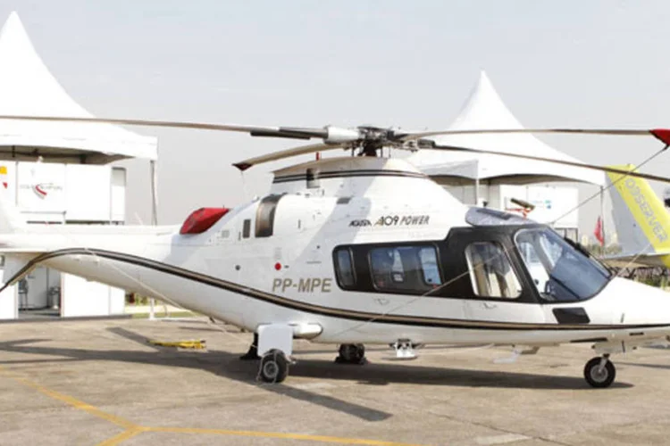 
	Helic&oacute;ptero: os voos ca&iacute;ram em um ter&ccedil;o em S&atilde;o Paulo
 (Rafael Cusato)