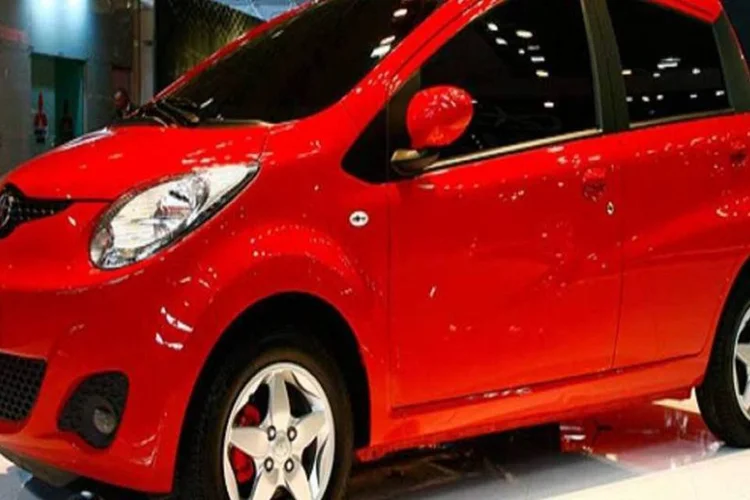 J2: modelo reestilizado deve chegar ao Brasil ainda em 2012 (Divulgação)