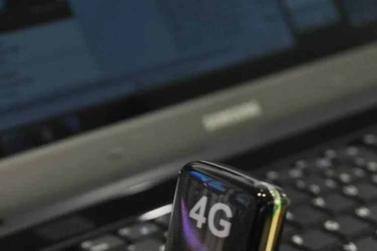 
	Modem 4G: TIM era a &uacute;nica operadora que ainda n&atilde;o tinha anunciado seus fornecedores para o padr&atilde;o Long Term Evolution (LTE)
 (Prolineserver/Wikimedia Commons)