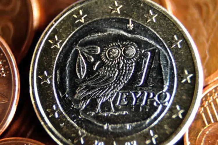 
	Pilha de moedas de euro: o&nbsp;governo da chanceler Angela Merkel prev&ecirc; um d&eacute;ficit de 8,8 bilh&otilde;es de euros em 2013 (©afp.com / Philippe Huguen)