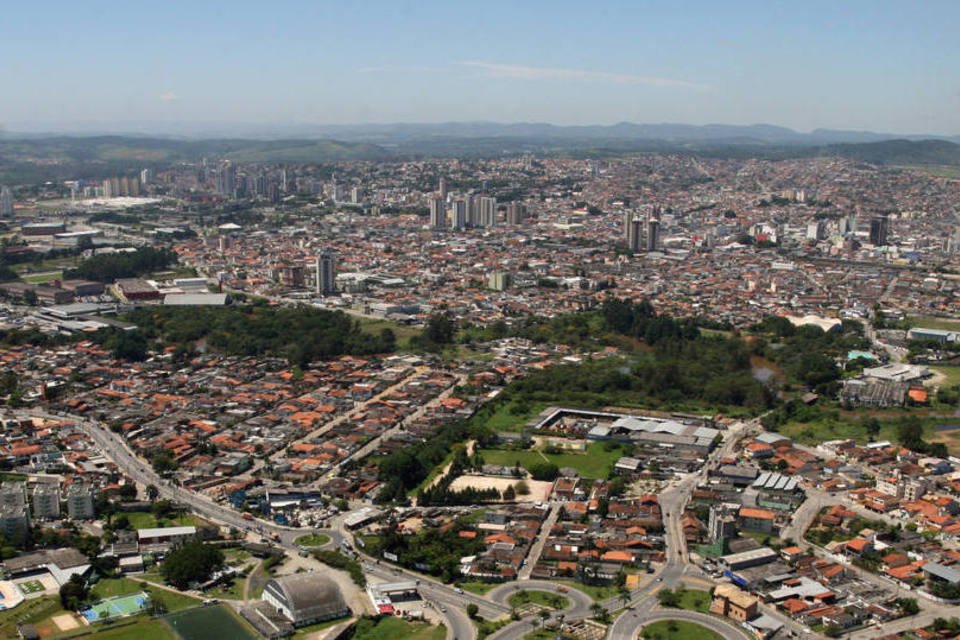 Universidades decretam luto e suspendem aulas por dois dias