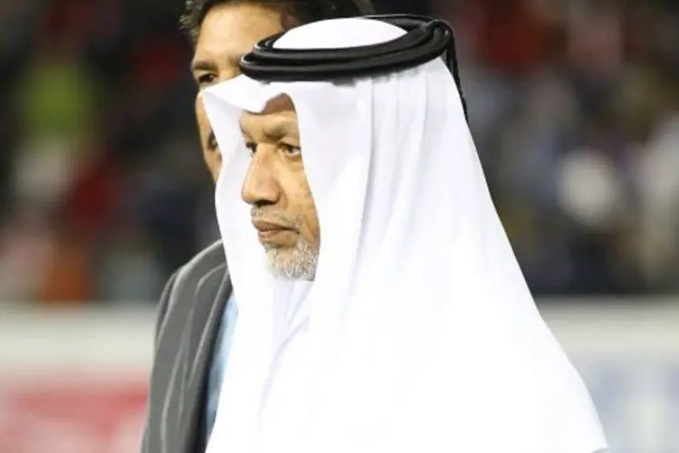Mohammed bin Hammam sofreu denúncias que seu país, o Catar, teria comprado o direito de sediar a copa de 2022 (Robert Cianflone/Getty Images)