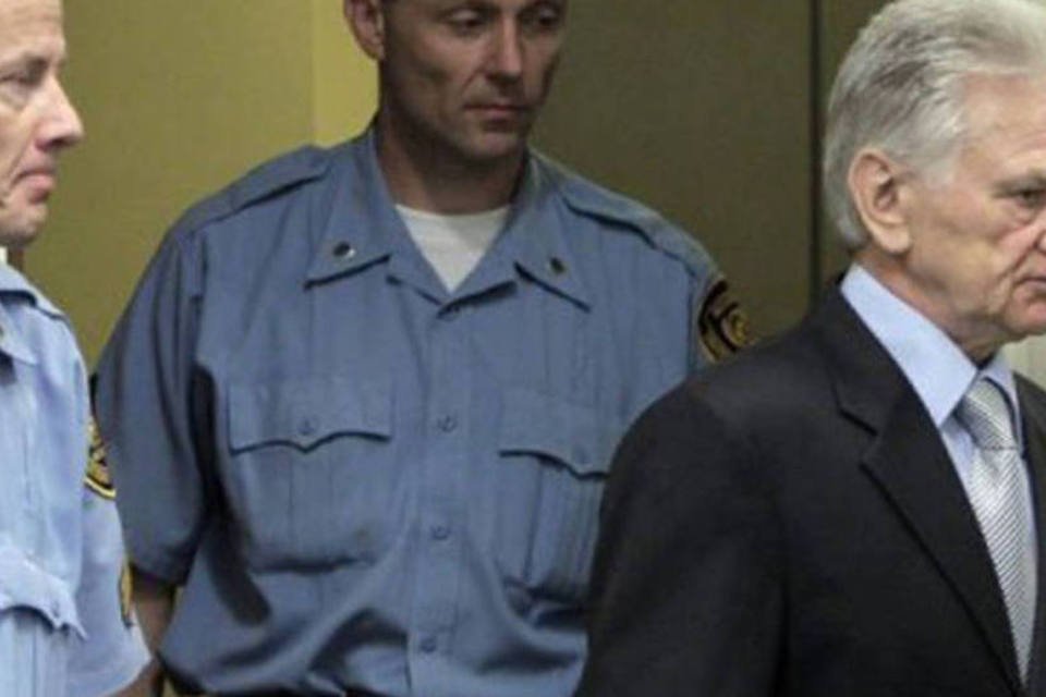 TPII condena ex-chefe militar iugoslavo a 27 anos de prisão