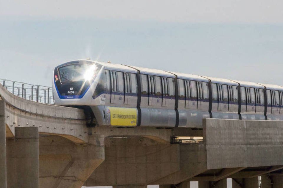 Metrô de São Paulo abre maior monotrilho do mundo