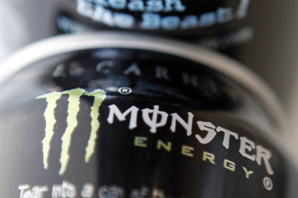 Coca-Cola vai adquirir fatia de 16,7% na Monster