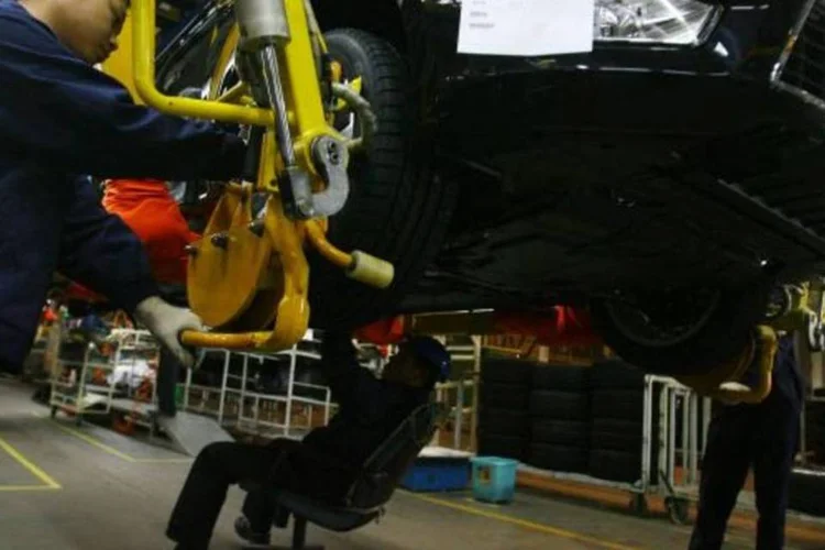 O mercado automotivo chinês passou para um crescimento de 5,2% no ano passado, depois de ter se expandido 33% em 2010 (China Photos/Getty Images)