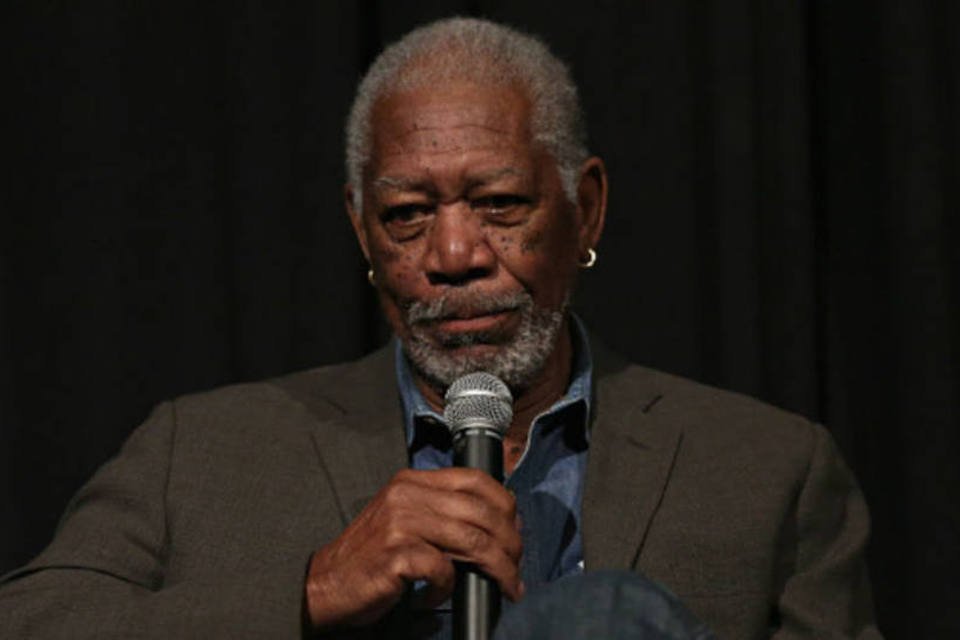 Matar em nome de Deus não exime de culpa, diz Morgan Freeman