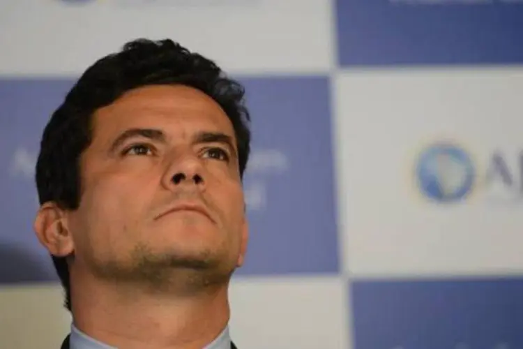 
	S&eacute;rgio Moro: juiz afirma que condena&ccedil;&atilde;o de empreiteiro n&atilde;o impede acordo de dela&ccedil;&atilde;o premiada e se defende de acusa&ccedil;&otilde;es de usar pris&atilde;o para constranger Odebrecht
 (Fabio Rodrigues Pozzebom/Agência Brasil)